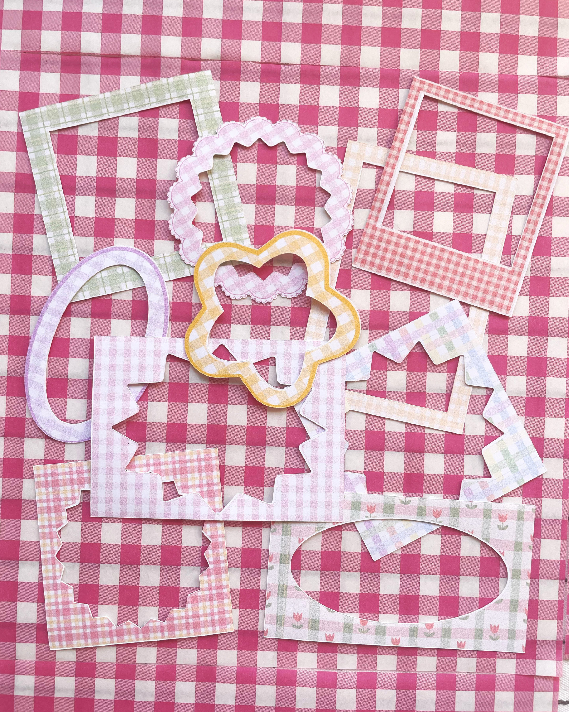 Plaid Frames Frames Pack